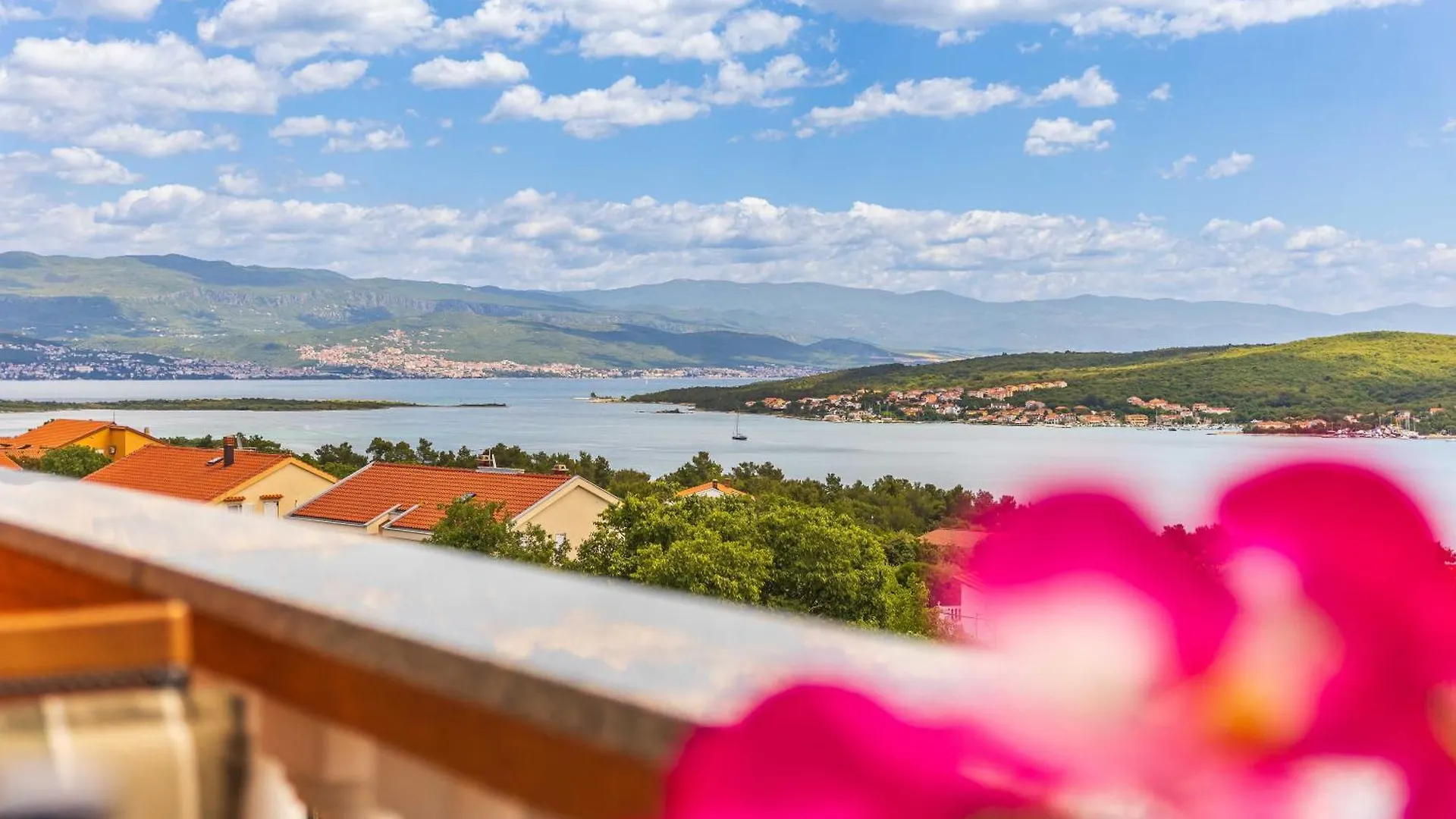 Apartments Rose Čižići