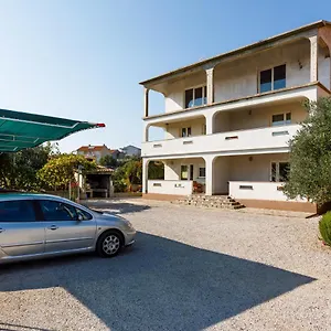 Apartman With A Parking Space Kornic, Krk - 5306, Kornić